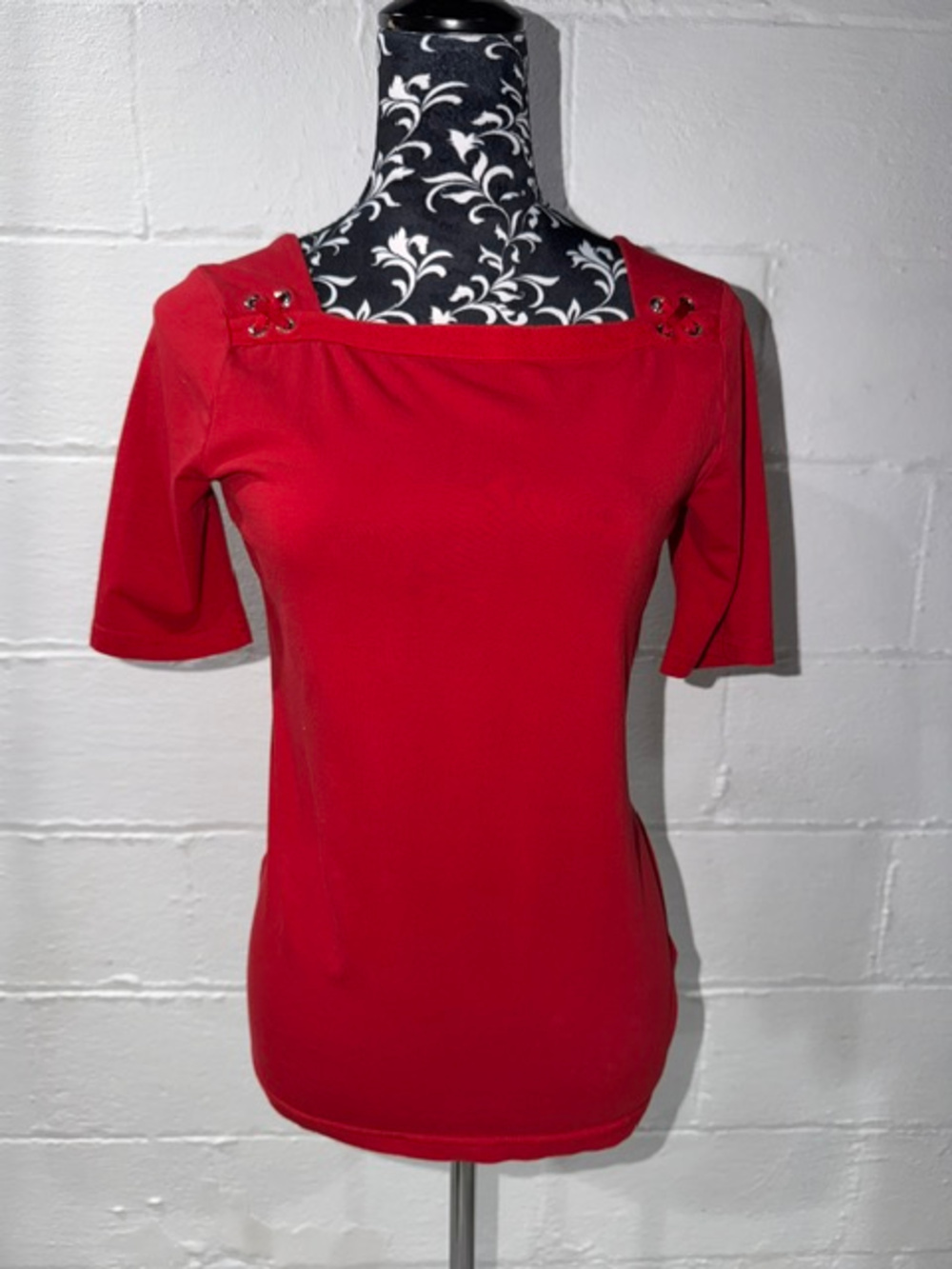 🌴Chaps Red Square Neck Top Grommet Lace-Up Shoulder Elbow Sleeve Small